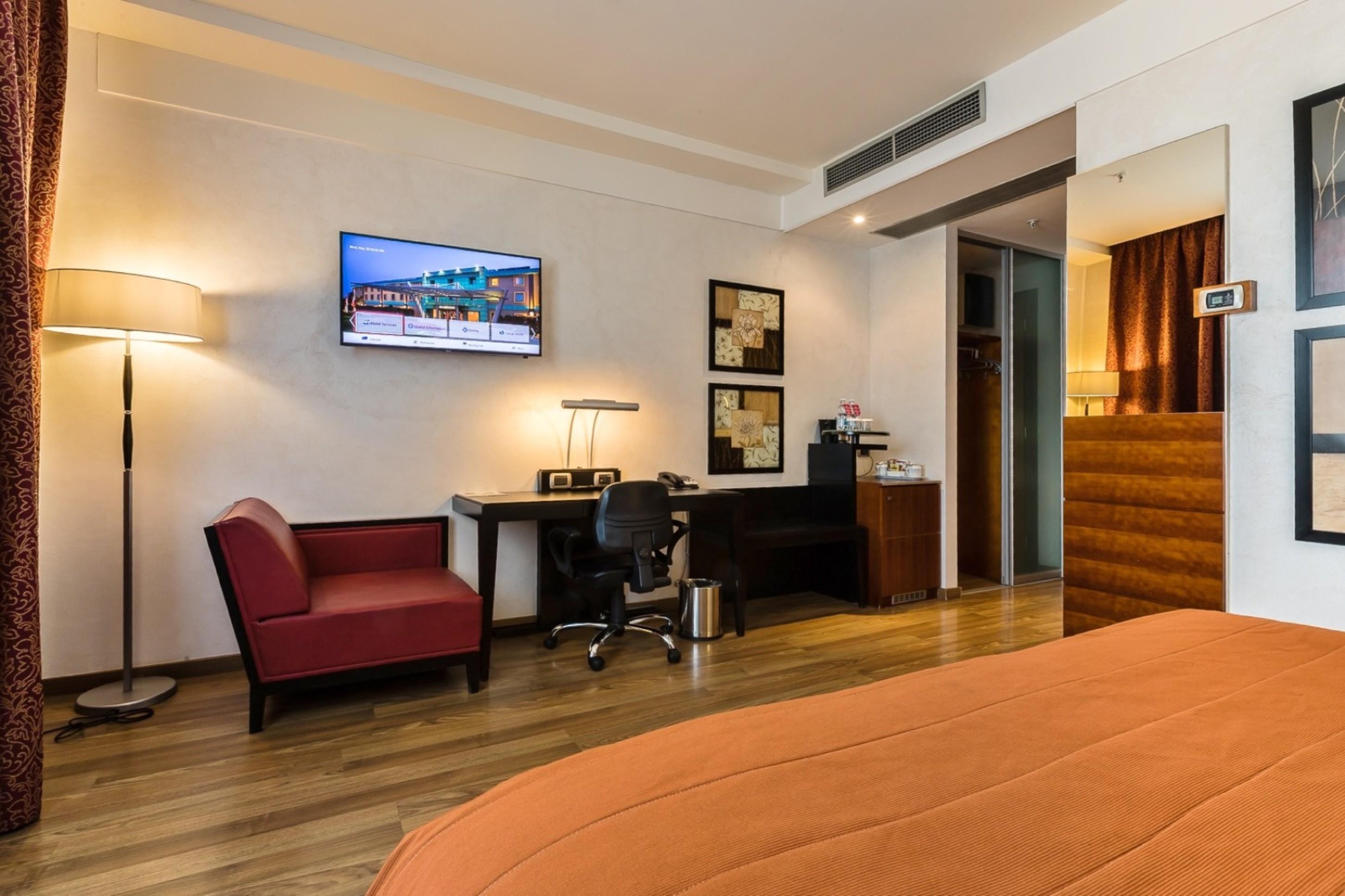 Crowne Plaza Milan - Malpensa Airport By Ihg Hotel Case Nuove  Ngoại thất bức ảnh