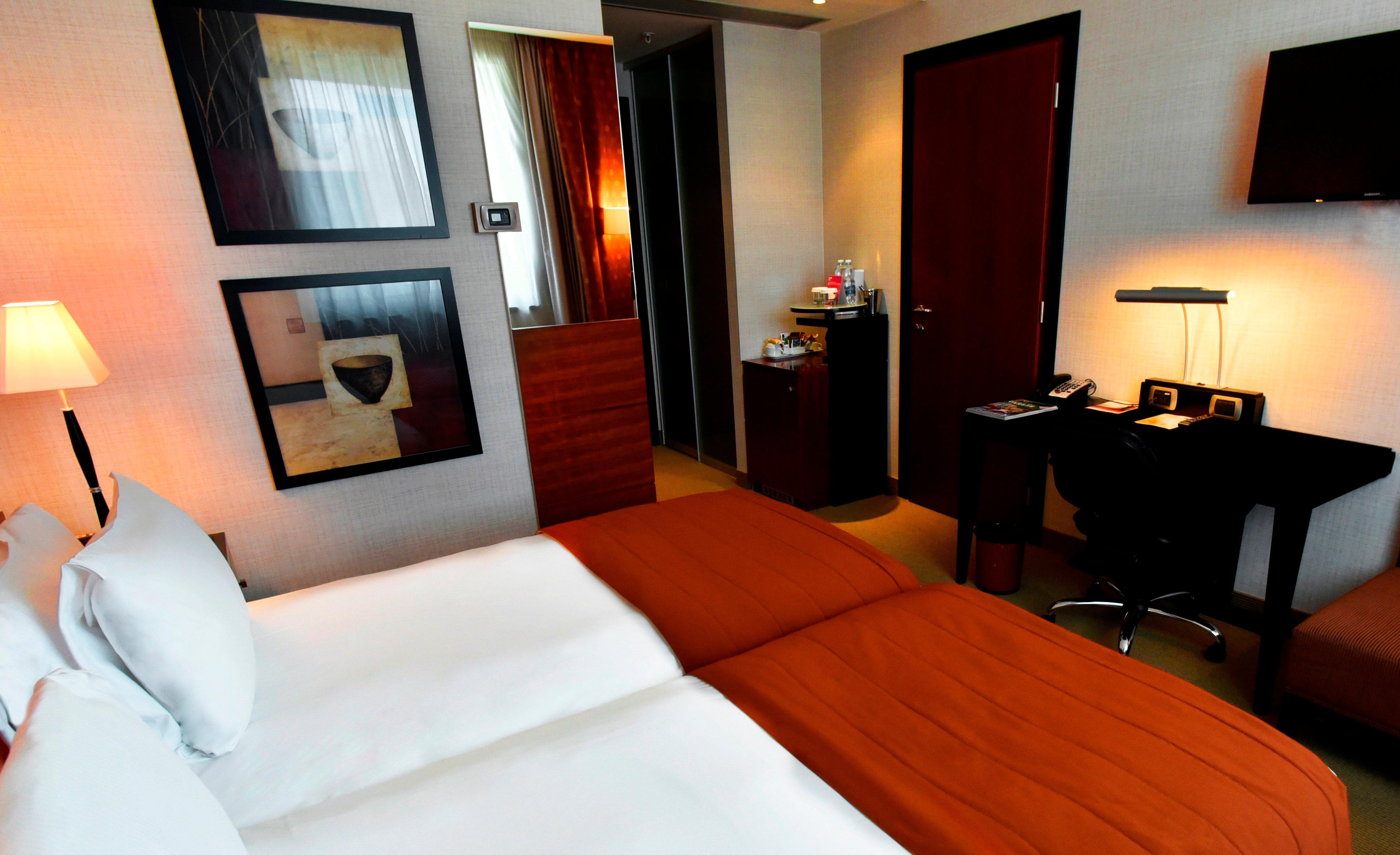 Crowne Plaza Milan - Malpensa Airport By Ihg Hotel Case Nuove  Ngoại thất bức ảnh