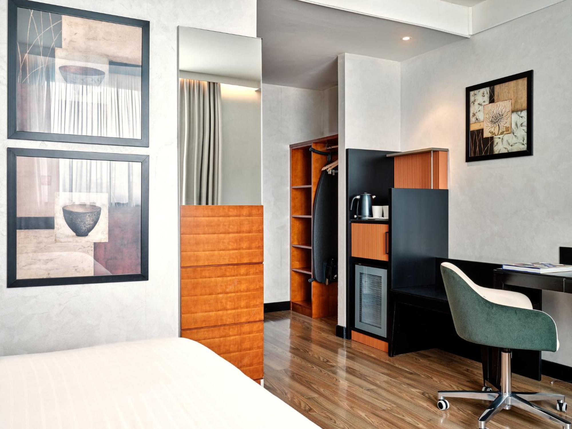 Crowne Plaza Milan - Malpensa Airport By Ihg Hotel Case Nuove  Ngoại thất bức ảnh