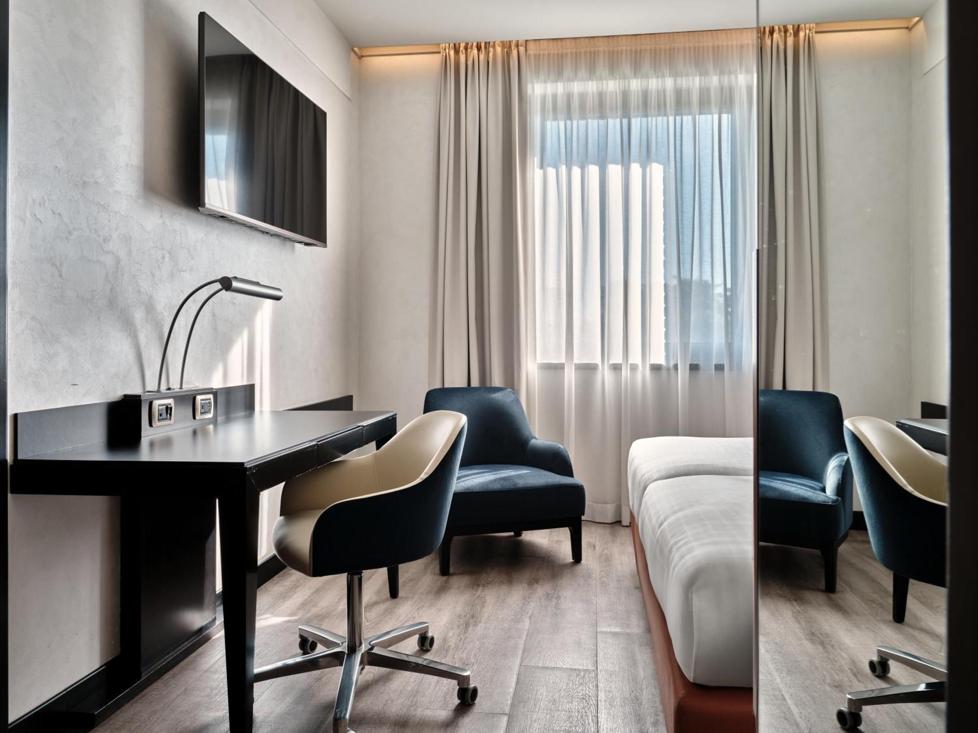 Crowne Plaza Milan - Malpensa Airport By Ihg Hotel Case Nuove  Ngoại thất bức ảnh