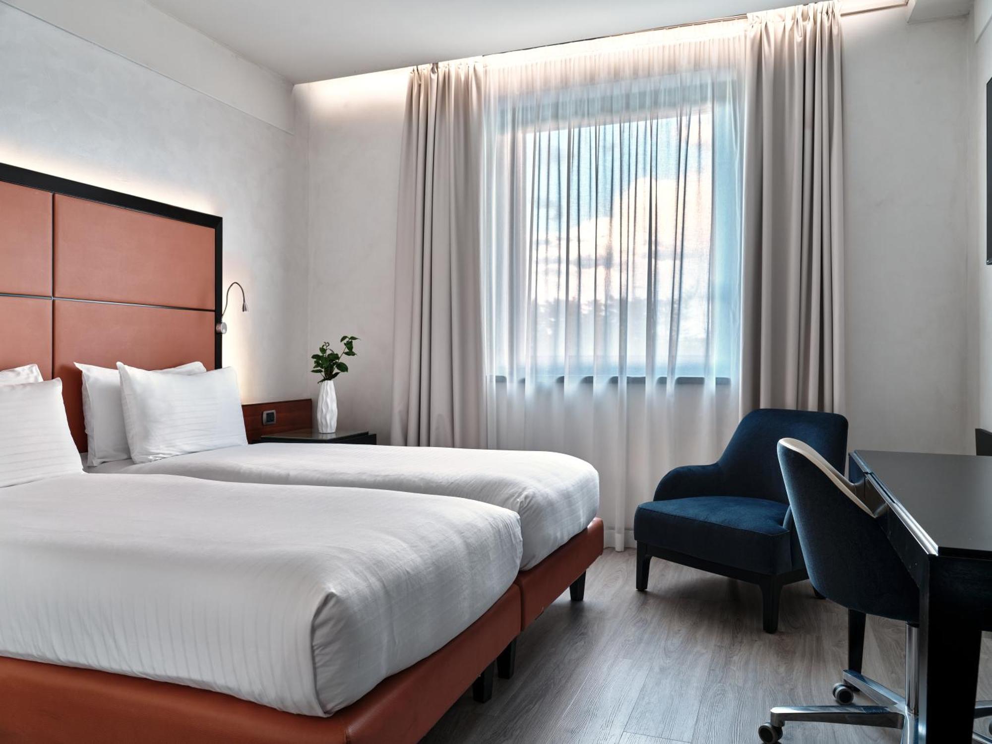 Crowne Plaza Milan - Malpensa Airport By Ihg Hotel Case Nuove  Ngoại thất bức ảnh
