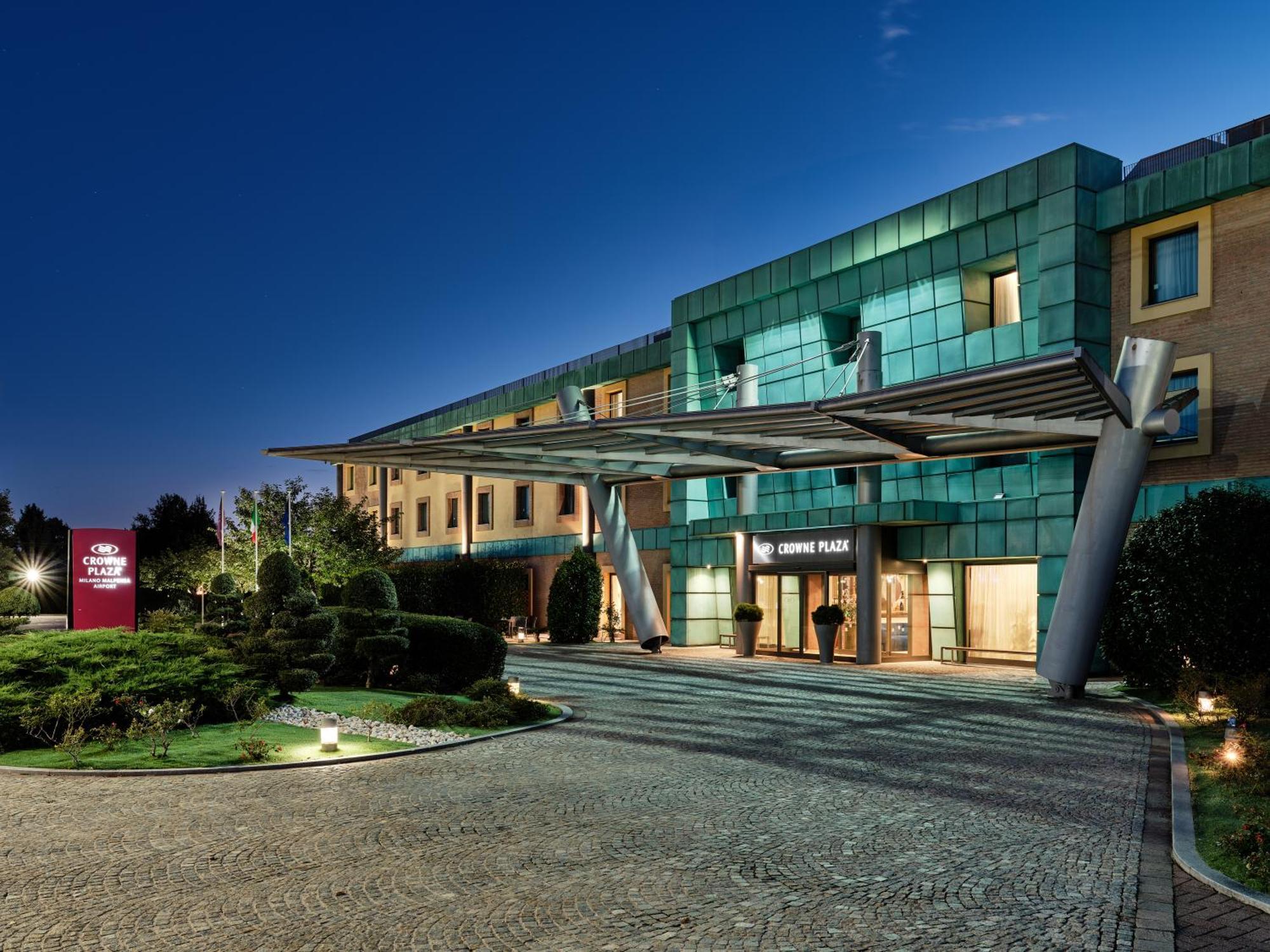 Crowne Plaza Milan - Malpensa Airport By Ihg Hotel Case Nuove  Ngoại thất bức ảnh
