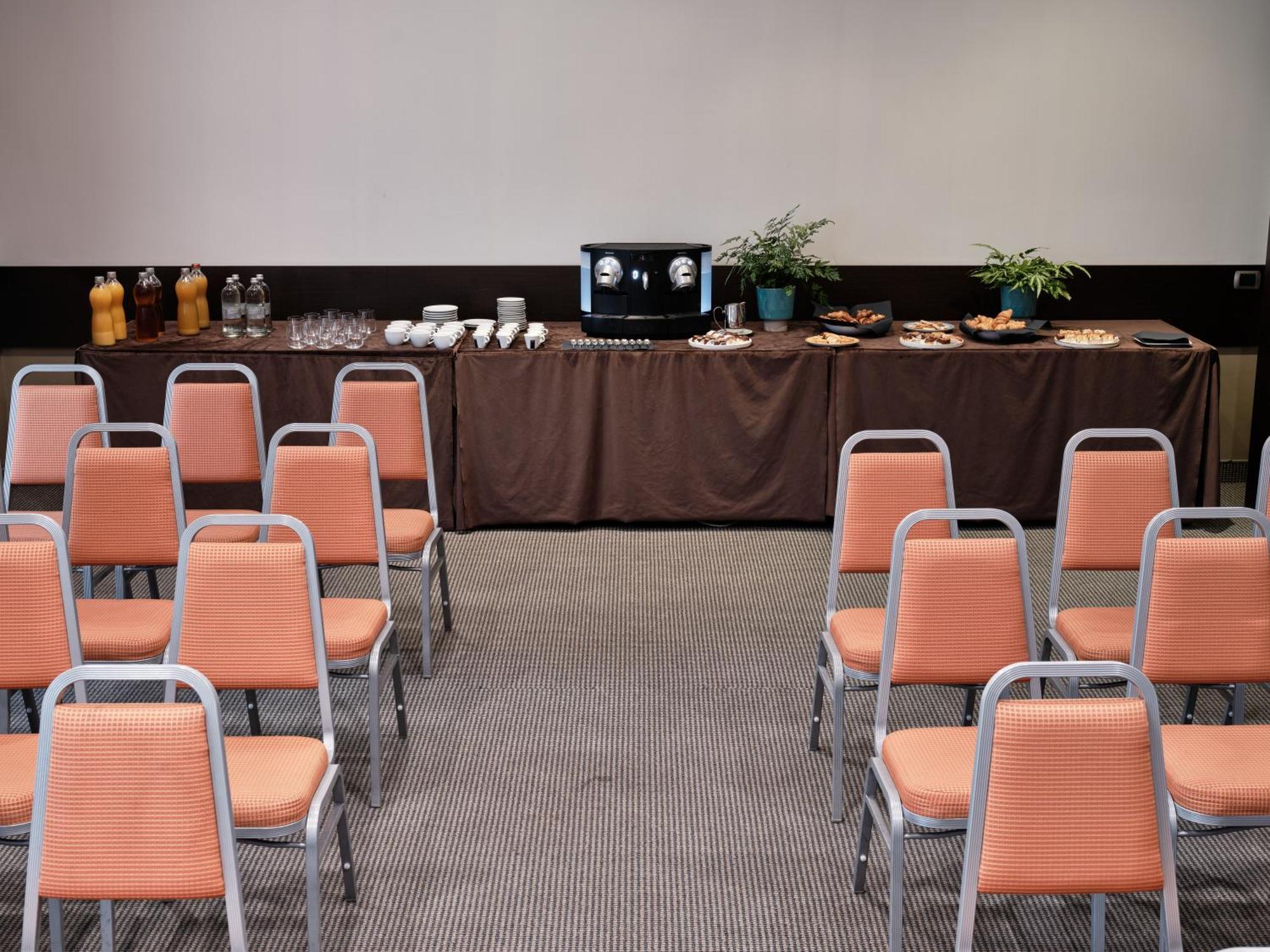 Crowne Plaza Milan - Malpensa Airport By Ihg Hotel Case Nuove  Ngoại thất bức ảnh